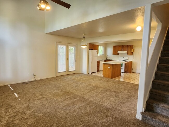 Photo - 129 W 100 N House
