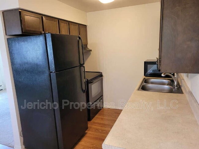 Foto del edificio - 633 Oak St