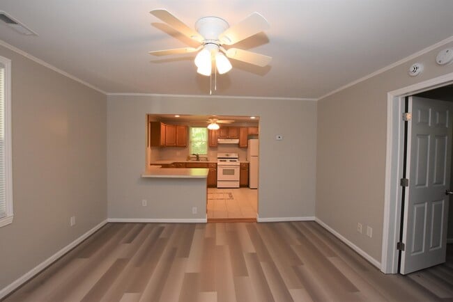 Building Photo - 217 Grove St