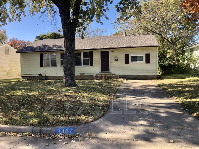 Foto principal - 3342 S Marion Ave