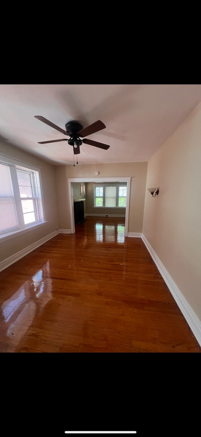 Foto del edificio - 3643 Dover Pl