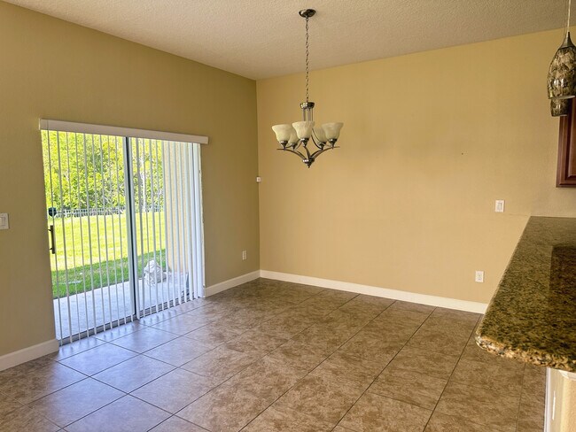 Building Photo - 3546 Rodrick Cir