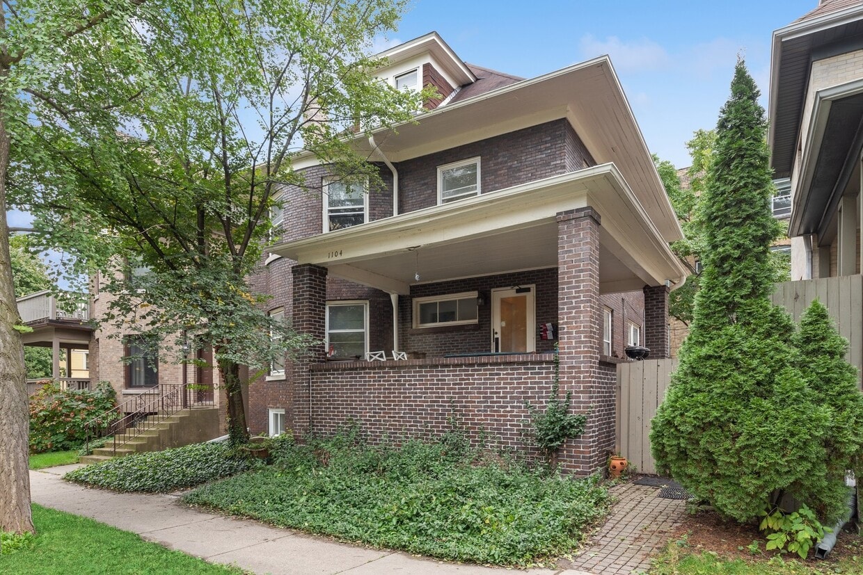 1104 Dempster St, Evanston, IL 60202 House Rental in Evanston, IL