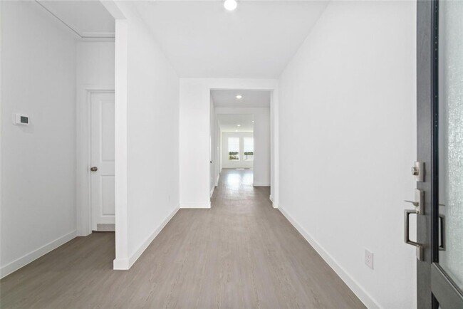 Foto del edificio - 3037 Avenida Sonoma Dr