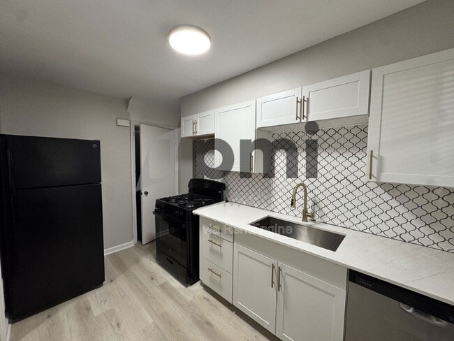 Foto del edificio - 2137 Ridgeview Rd