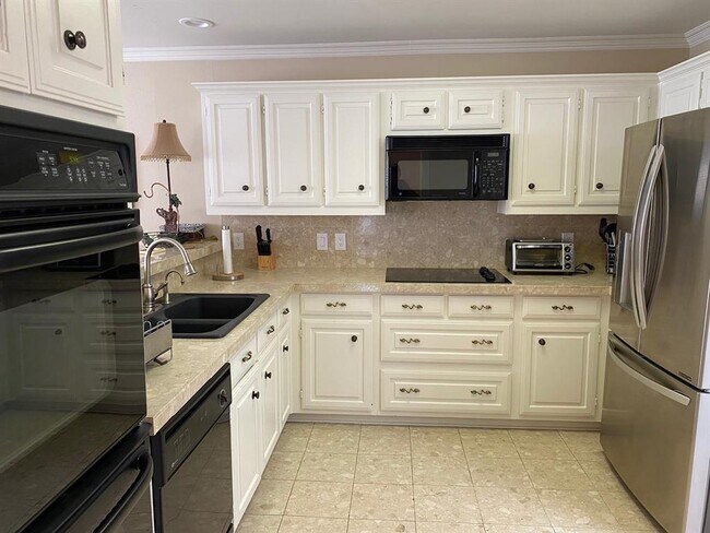 Building Photo - 5838 Preston Valley Dr