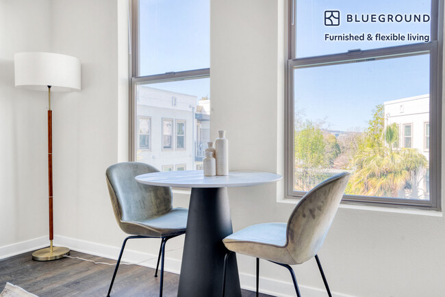 Building Photo - 2580 El Camino Real