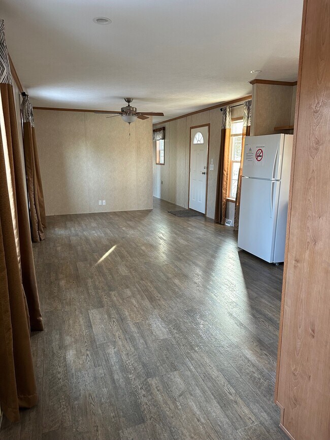 Foto del edificio - 213 Halfmoon Cir