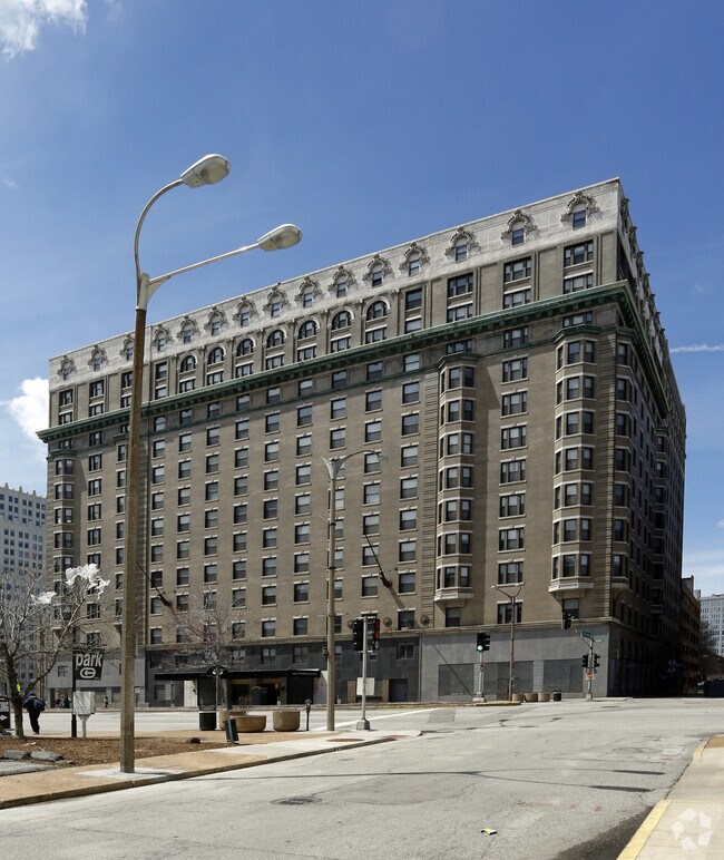 Building Photo - Jefferson Arms