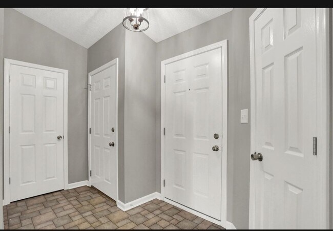 Building Photo - 5503 Orth Ct