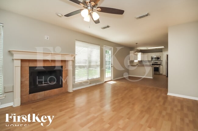 Foto del edificio - 1039 Wentworth Dr