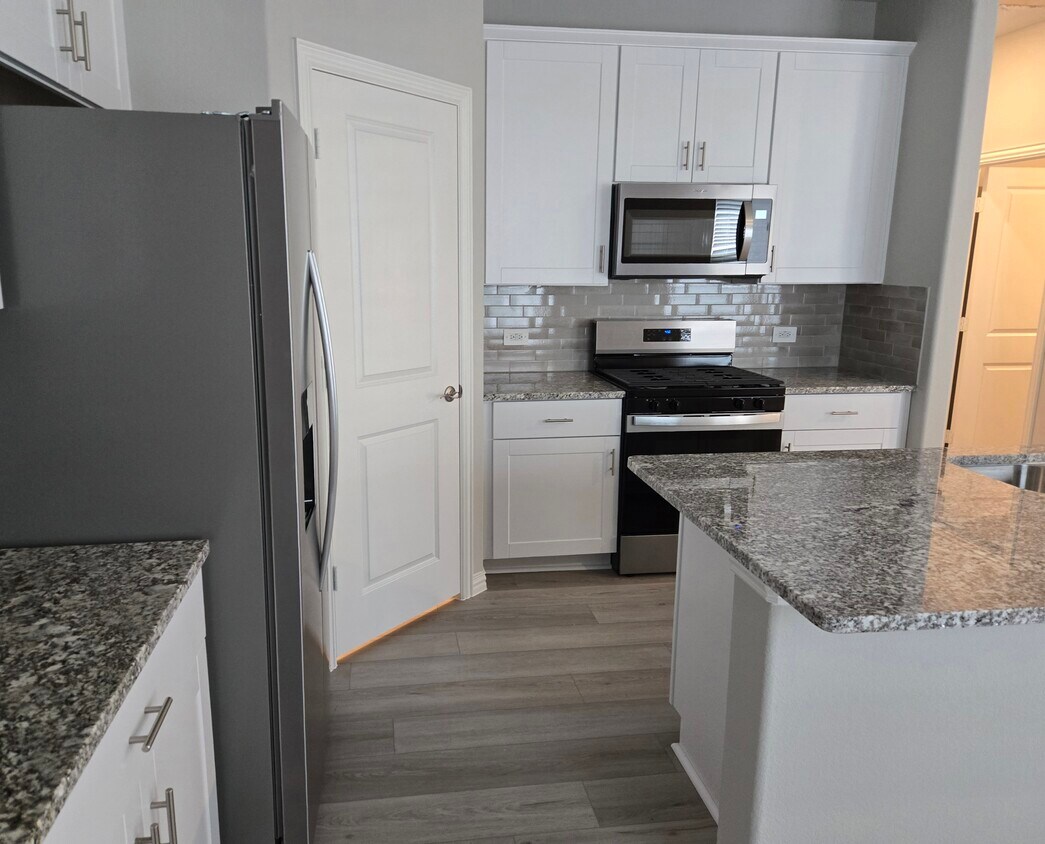 Building Photo - 3913 Marble Fls Dr
