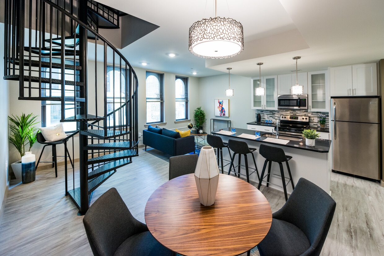 Primary Photo - The Garfield