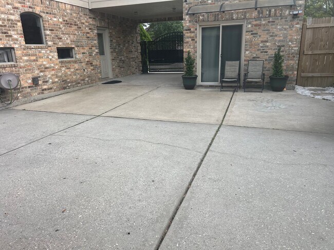 Foto del edificio - 14014 Summer Ash Ln