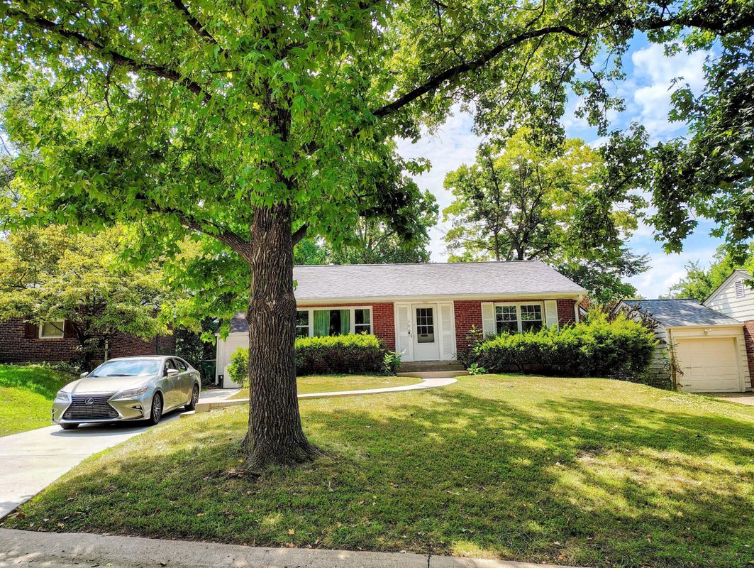 Foto principal - 130 Turf Ct