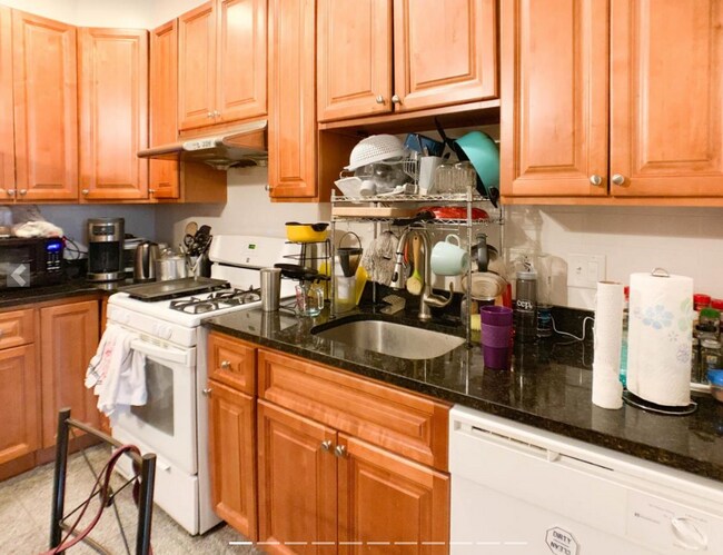 Foto del edificio - 126 Cedar St