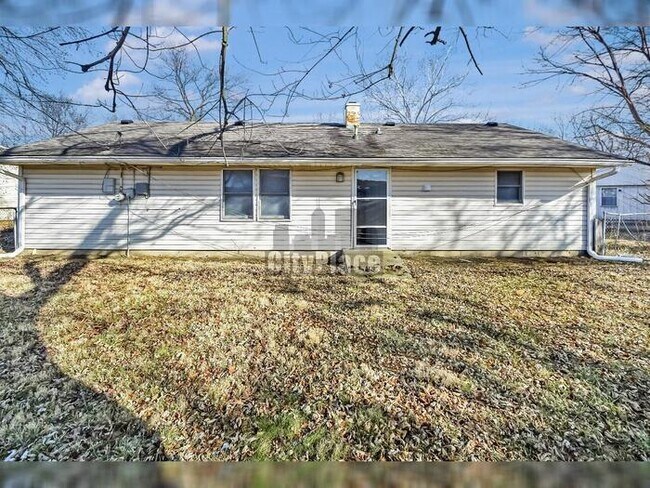 Foto del edificio - 8850 E Calbert Ct. Indpls, IN 46219