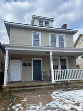 Building Photo - 1221 Campbell Ave