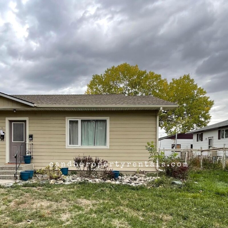 607 Elm Ave, Laurel, MT 59044 Apartment for Rent in Laurel, MT
