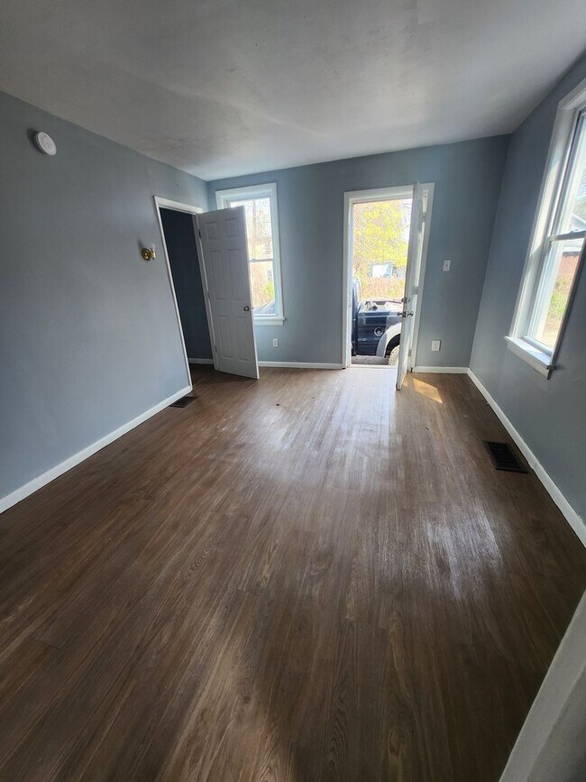 Foto del edificio - 3 bedroom single family home