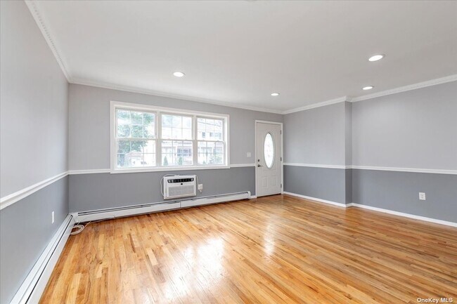 Foto del edificio - 153-23 109th Dr