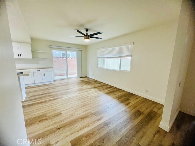 Foto del edificio - 10801 Pine St
