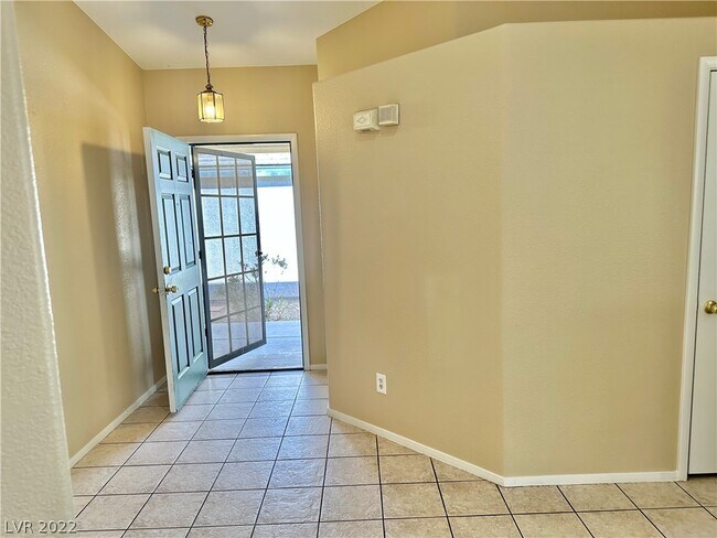Building Photo - 3803 Caldwell Cir