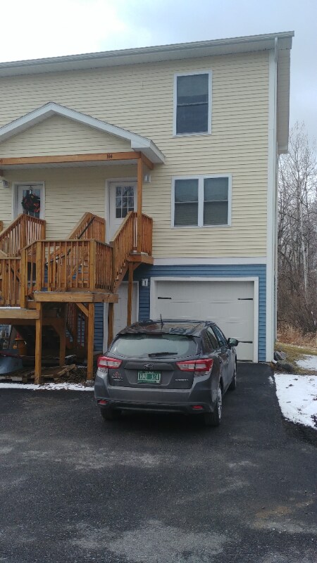 Primary Photo - 1 Tyler St