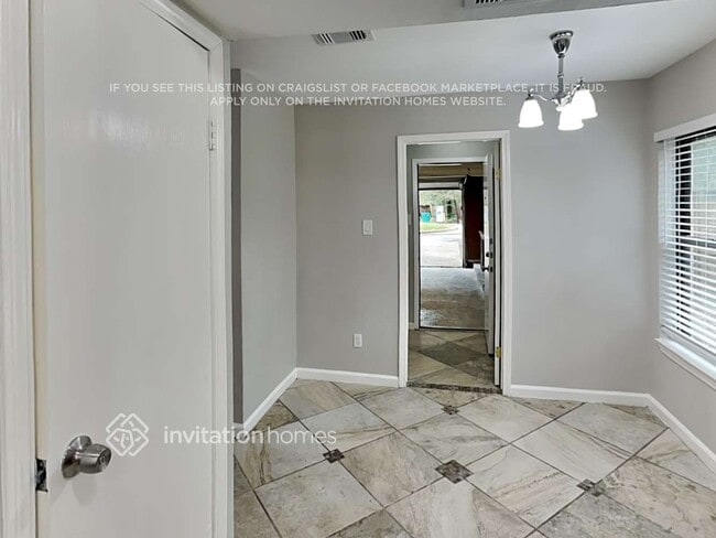 Foto del edificio - 7 Black Cherry Ct