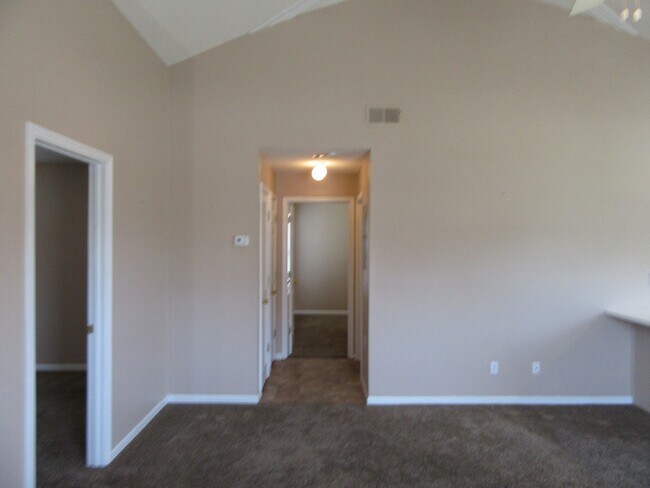 Building Photo - 1401 Gulf Ave