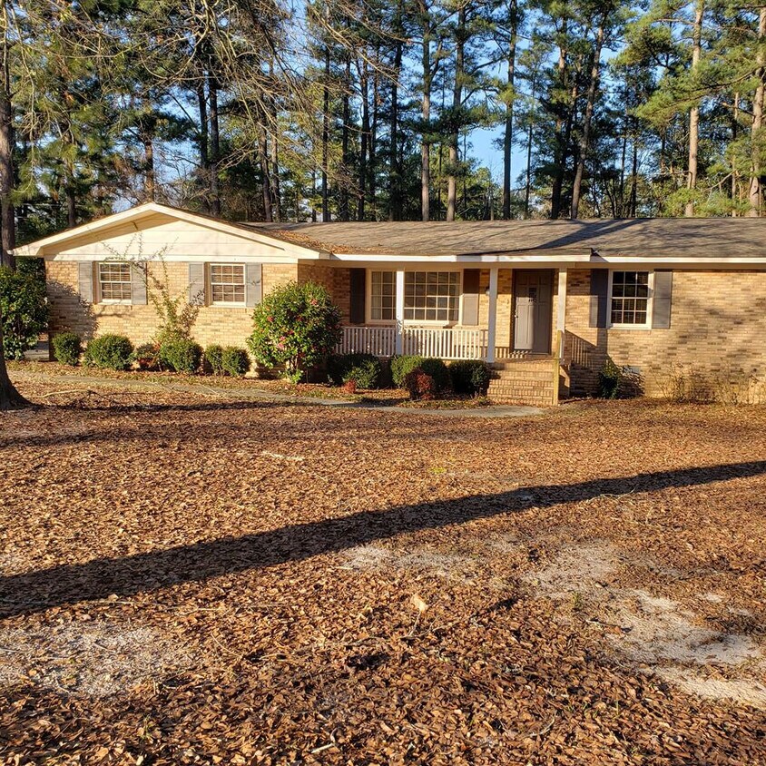 Primary Photo - 1418 Alpine Dr