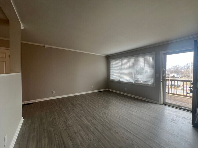 Foto del edificio - Spacious 3BR Home with 1-Car Garage & Private Backyard in Johnson City