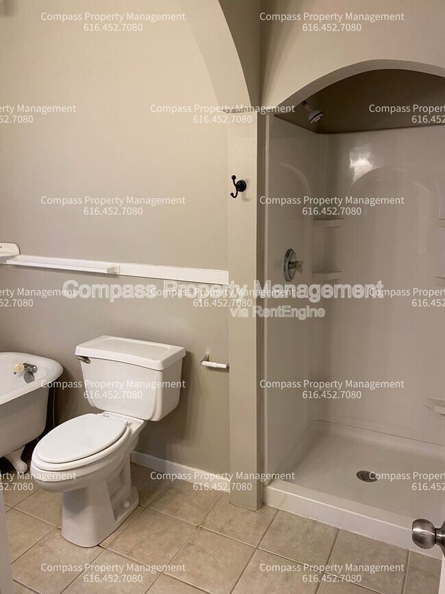Foto del edificio - 1462 Walker Ave NW