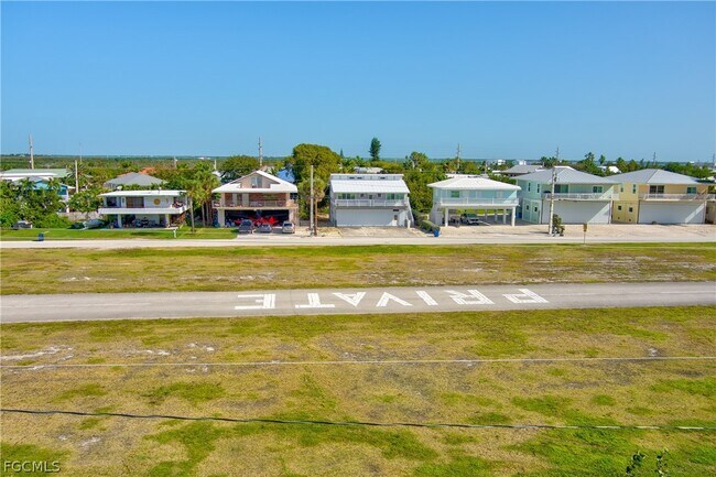 Foto del edificio - 280 Airport Dr S