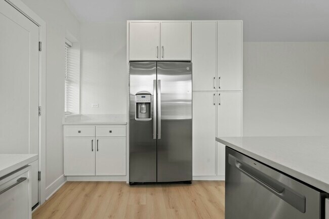 Foto del edificio - 432 S Maple Ave