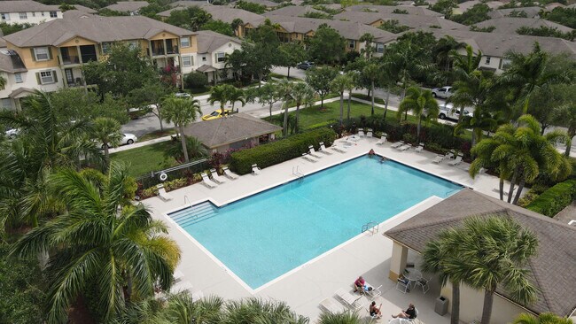 Foto del edificio - 1999 SE Oldsmar Rd