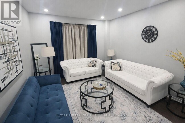 Photo du bâtiment - 45 Queen Mary Blvd