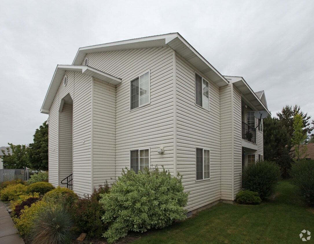 Primary Photo - 5812 W Clearview Ln
