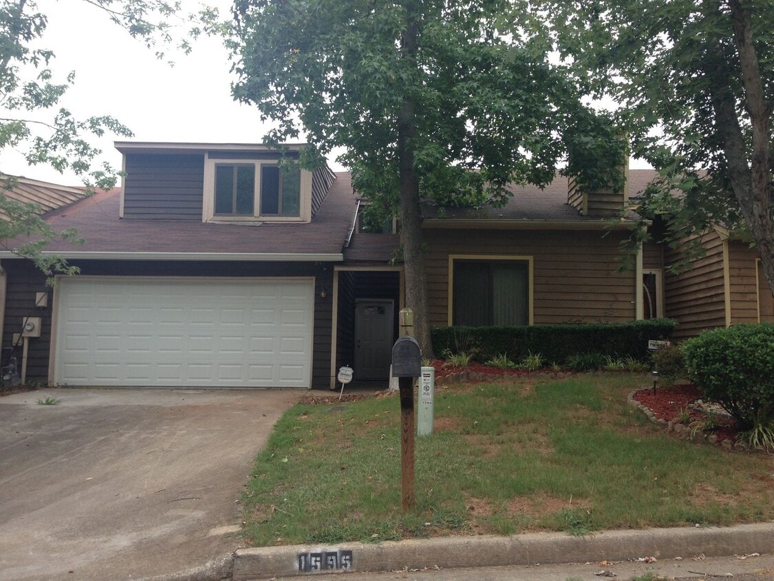 ***BACK ON THE MARKET****LIVING HERE WILL ... - ***BACK ON THE MARKET****LIVING HERE WILL ...