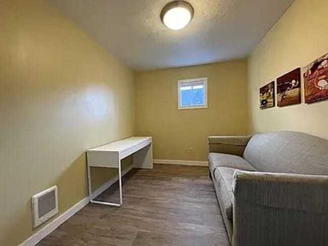 Building Photo - Spacious 2 Bedroom / 2 Bathroom Apartment in the Heart of Ocean Park – Available Now!