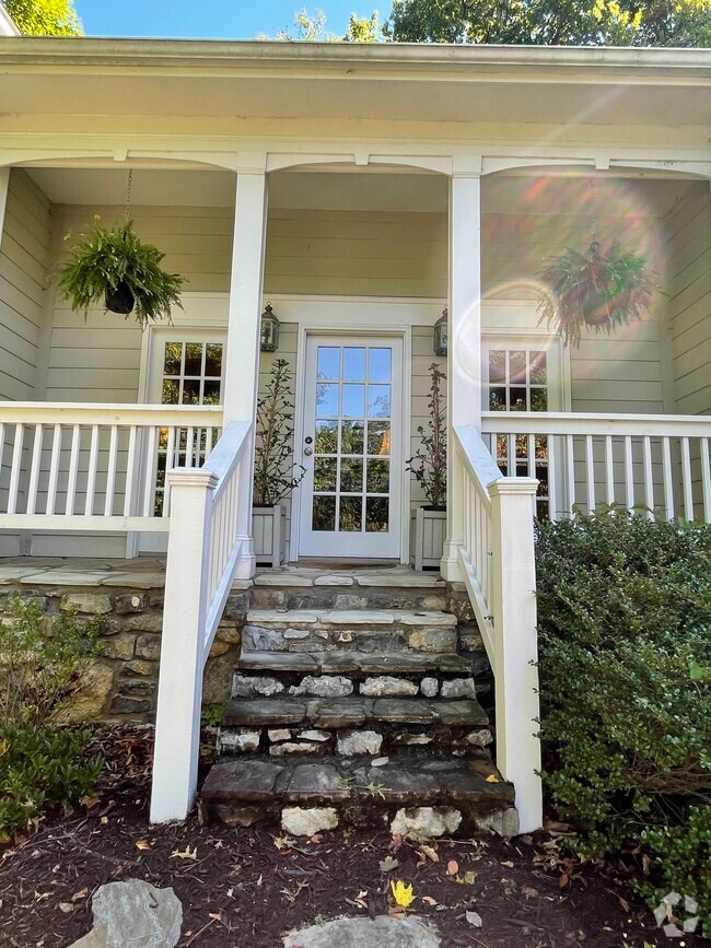 Sherwood Forest Apartments for Rent Bassett, VA 1 Rentals