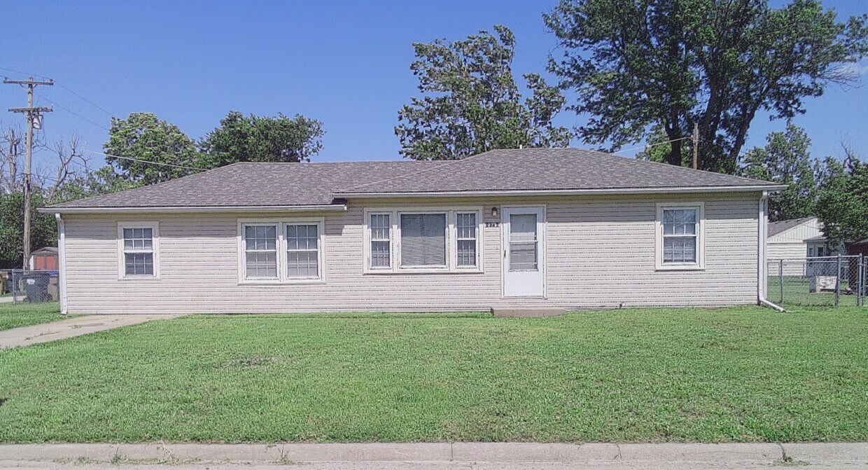 Foto principal - 1810 Cone St
