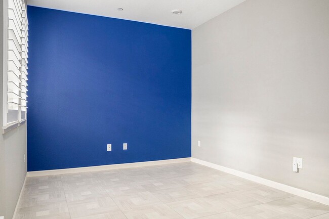 Photo - 115 Cypress Lp Townhome