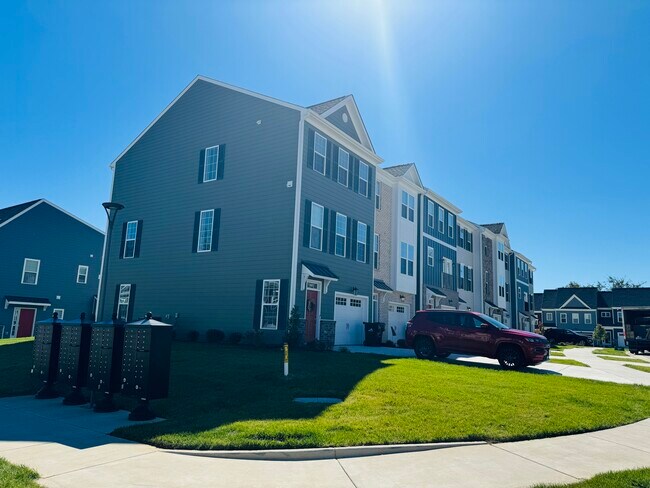 Foto del edificio - 13821 Village View Dr