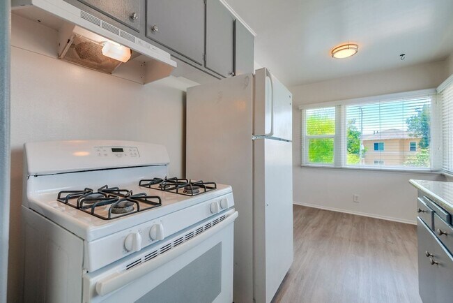 Foto del interior - 3121 W Slauson Ave