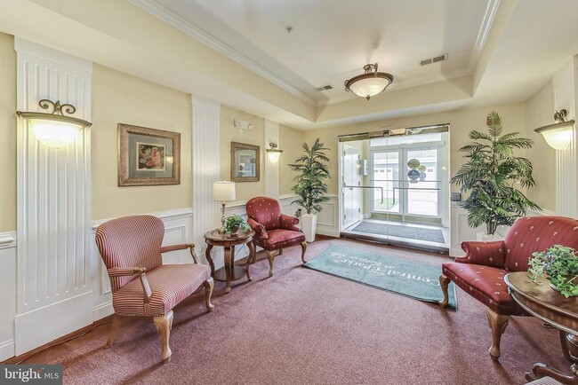 Building Photo - 13901 Belle Chasse Blvd