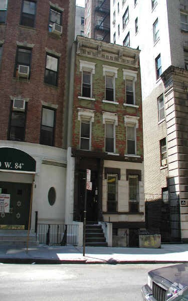 Foto del edificio - 272 W 84th St