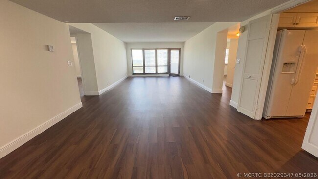 Foto del edificio - 5100 N Ocean Blvd