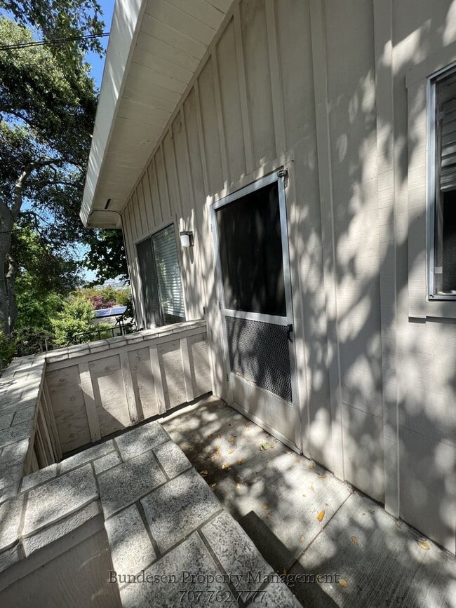 Building Photo - 6-Month Lease only – Charming West Petaluma Accessory Unit