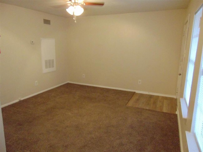 Foto del edificio - 5415 SCOTT St